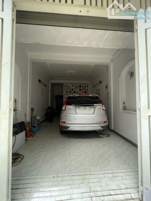 QUẬN 8 - PHẠM THẾ HIỂN - NHÀ 2 MẶT HẺM - 64M2 - 3 TẦNG - 7PN - XE HƠI NGỦ NHÀ - NHỈNH 7 TỶ - 1