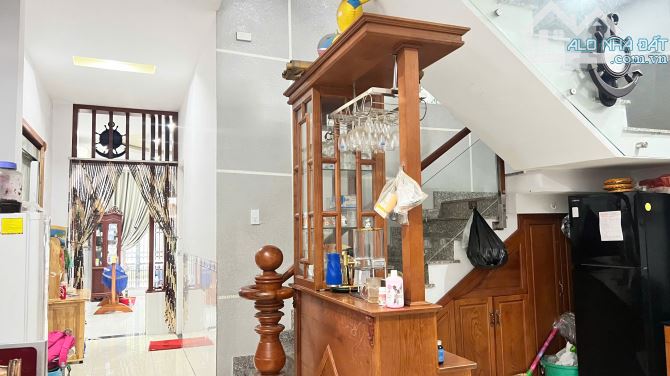 NP621  BÁN NHÀ 1 LẦU 1 TRỆT MẶT TIỀN BUÔN BÁN GẦN CHỢ LÊ NIN KP6 P. TÂN BIÊN - 1