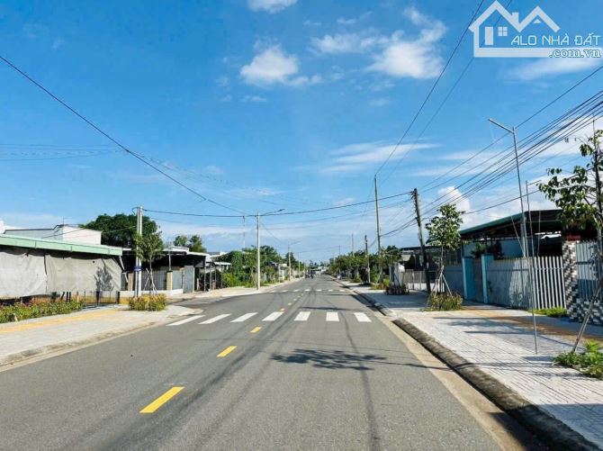 BÁN LÔ ĐẤT ĐỔI DIỆN KHU CÔNG NGHIỆP ĐẤT ĐỎ XÃ ĐẤT ĐỎ BRVT DT 11410m2 - 1