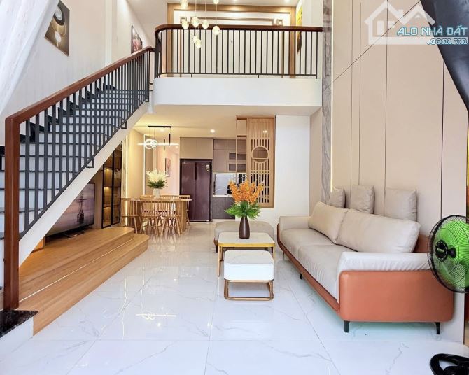 9Tỷ, Nhà Ngã Tư Sở, 58m2*4Tầng, Lô Góc, 30m Ra Phố - 1