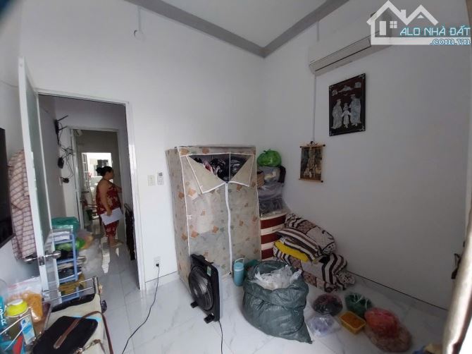 Bán nhà 21m² 2 Tầng-Q12 Nguyễn Ảnh Thủ gần Chợ Cầu- Hẻm xe tải thông nhau, Giá chỉ 3.65 tỷ - 1