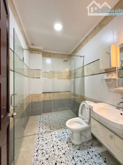 Cần bán nhà 2 lầu đường Trần Văn Ơn đã trang bị nội thất - 1
