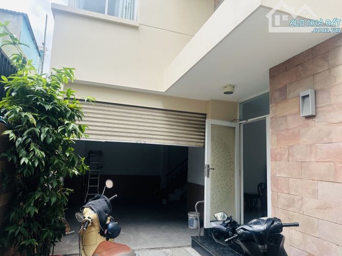 Nguyễn Văn Nghi gò vấp 134m2 5 tầng giá chỉ 22 tỷ - 1
