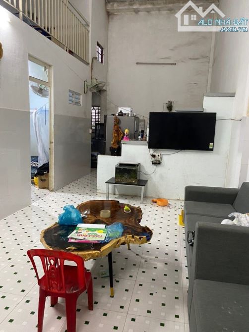 Nhà và 6 Phòng Trọ hẻm ô tô Nguyễn Tri Phương giá chỉ 4,7 tỷ - 1