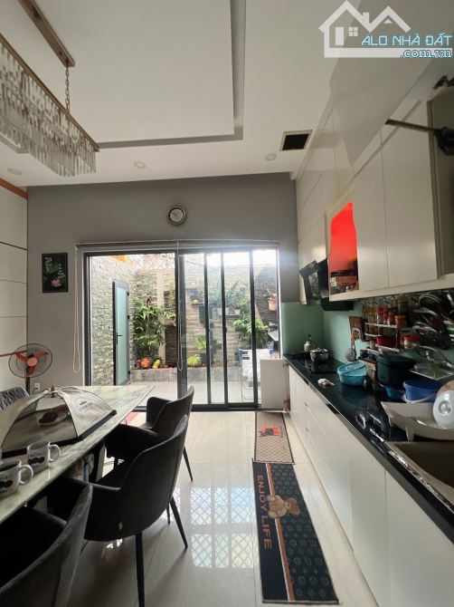 Đường số 5 KDC CITYLAND gò vấp 100m2 4 tầng giá chỉ nhỉnh 22 tỷ - 1