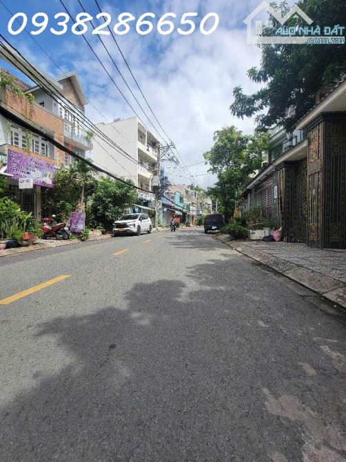 GIÁ CHỈ : 2,790 TỶ. TL - NHÀ  2 MẶT TIỀN – VỪA Ở VỪA KINH DOANH -TMT - Q12 – DT: 40M2 - SH - 1