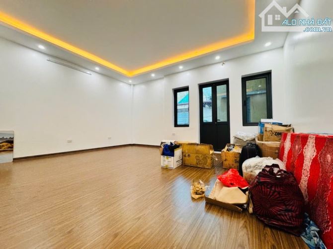 Nhà đẹp dân xây - Kim Mã, Ba Đình - 42m * 5 tầng - Nhỉnh 8 tỷ - 1