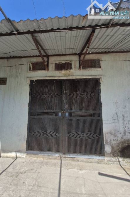 bán đât tặng nhà cấp 4 tại ngõ 885 Tam Trinh, 108m2, mt 6m, giá 19.8 tỷ - 1