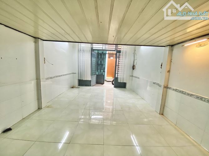Nhà 2 tầng ngang 4m, HBG – Hoàng Bật Đạt, P.15, Tân Bình – Nở hậu – 4.2 tỷ - 1