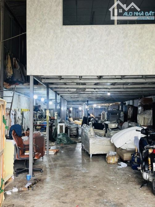 BÁN XƯỞNG THỚI TAM THÔN HÓC MÔN - 283M2 - 13.85 tỷ - 1