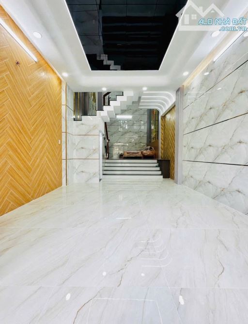 🏡 NHÀ CẦN BÁN DIỆN TÍCH RỘNG, GIÁ RẺ CHỈ NHỈNH 6 TỶ - SỔ ĐẸP HOÀN CÔNG ĐỦ! 📍 Mã căn: NTK - 1