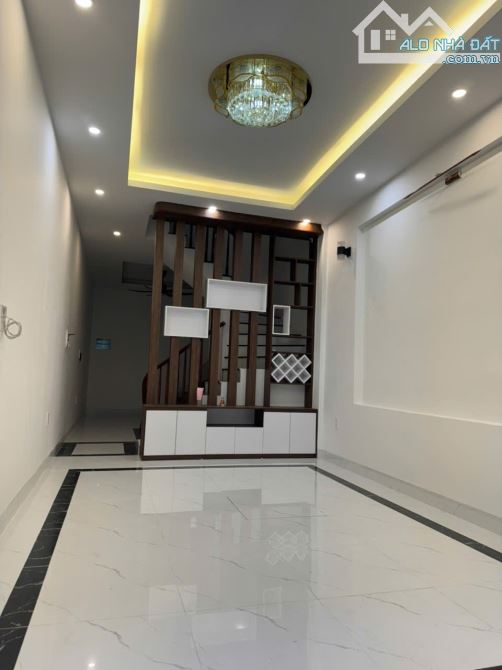 Bùi Xương Trạch, Thanh Xuân, ở ngay 42m2, 3.5 tầng, 2 mặt thoáng giá 4.2 tỷ. - 1