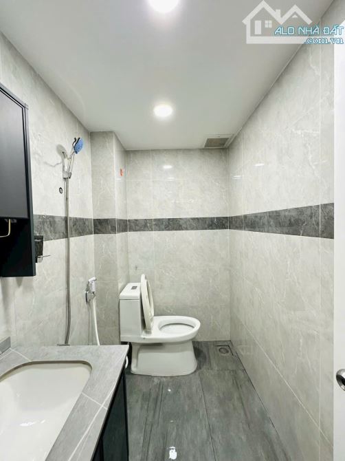 BÁN NHÀ---GIÁ: 3.93TỶ-- Đ.PHẠM VĂN CHIÊU, P14,GÒ VẤP - 12