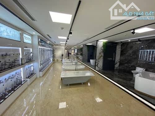 chủ bán tòa nhà mặt phố hoàng quốc việt - cầu giấy - 12