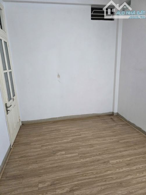 9.5 TRIỆU 🏡 CHO THUÊ NHÀ NGUYÊN CĂN PHỐ NGỌC LÂM – BỒ ĐỀ 🚗 Ô TÔ ĐỖ GẦN – 3PN – NỘI THẤT - 12