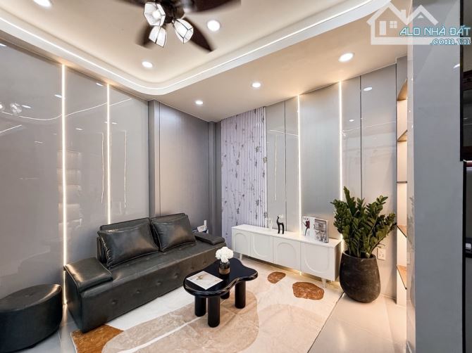 PHÚ NHUẬN HẺM NGUYỄN ĐÌNH CHÍNH SD65M² 3 TẦNG BTCT FULL NỘI THẤT 5.7 T PN1152 - 13