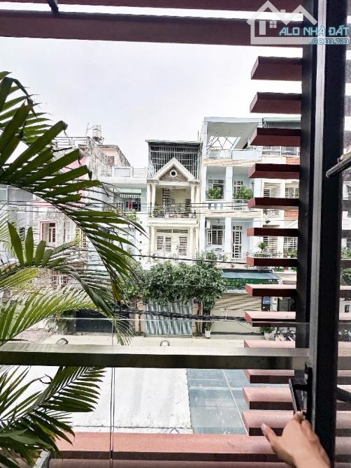 VIP GÒ VẤP – SIÊU HIẾM 2 MẶT TIỀN – 6x22m – 5 TẦNG BTCT – SÁT ĐH CÔNG NGHIỆP – CHỈ 13.x TỶ - 13