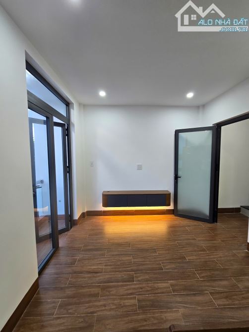 Bá nhà mặt tiền đường Nguyễn Quảng, view sông Hà Thanh 1, Quy Nhơn - 13