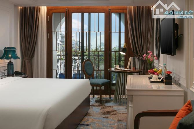 Chủ Ngộp Bank Giảm 50 tỷ - còn 1116 tỷ - khách sạn Hàng Trống - 385m2- Doanh Thu 82 tỷ/năm