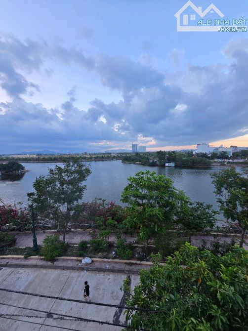 Bá nhà mặt tiền đường Nguyễn Quảng, view sông Hà Thanh 1, Quy Nhơn - 16