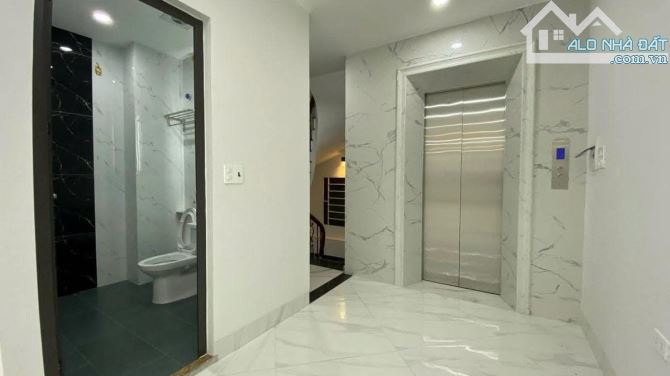 7 tầng thang máy,vỉa hè thênh thang,kdoanh sầm uất Minh Khai, oto tránh, 72m2.Giá 24.5 tỷ - 18
