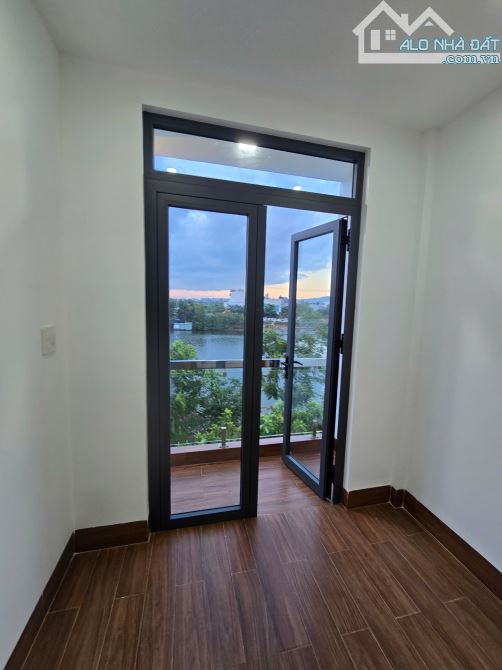 Bá nhà mặt tiền đường Nguyễn Quảng, view sông Hà Thanh 1, Quy Nhơn - 20