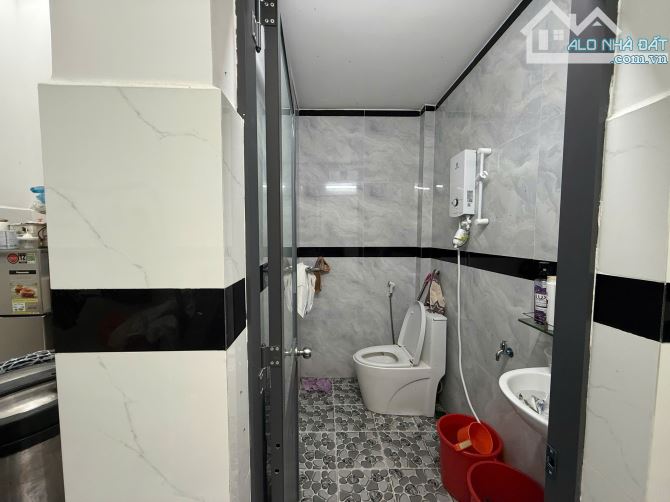 Bán Nhà Cấp 4 Mặt Tiền Đường Ngô Trọng Thiên , Phường Quy Nhơn , Gần Biển , Trung Tâm . - 2