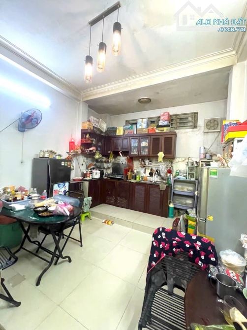 Quận Gò Vấp-Nhà đẹp-Đường ô tô 10M-Gần EMART-Phạm Văn Chiêu-P14-60m2-4x15-3tầng-4PN - 2