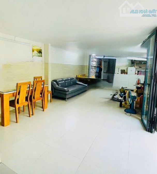 HXH VIP P.13 BÀU BÀNG – 100M² – NỘI THẤT MỚI – GIÁ SỐC 9 TỶ xíu. - 2