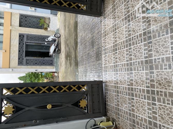 Nhà 2 Tầng đường THẠNH XUÂN 40 phường THẠNH XUÂN Q12 DT 120m2(7x17,5) hẻm 8m 💲 6, 95 tỷ - 2