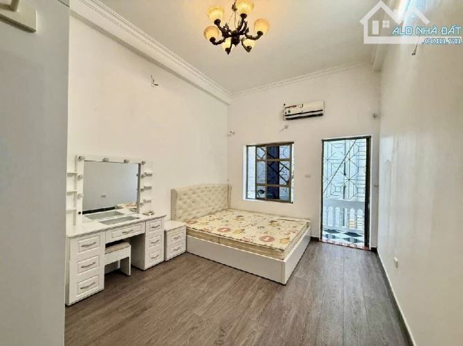 BÀ TRIỆU-HÀ ĐÔNG 45/60m-LÔ GÓC HIẾM–DÂN XÂY-OTO QUA CỬA-FULL NỘI THẤT–GIÁ TỐT - 2