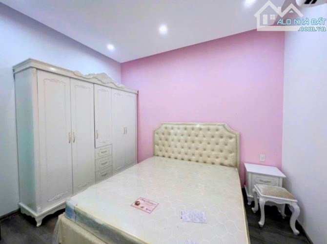Hàng Hiếm Nam Việt Á - Nhà 3 Tầng Đoàn Khuê - Ngũ Hành Sơn - Đường 10m5 - DT 100m. - 2
