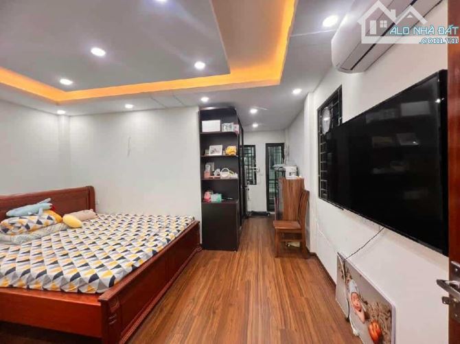 Bán nhà Xuân Đỉnh, 39m x 5 tầng, tặng nội thất, ngõ 4m, ô tô đỗ, hiếm trong tầm giá - 2