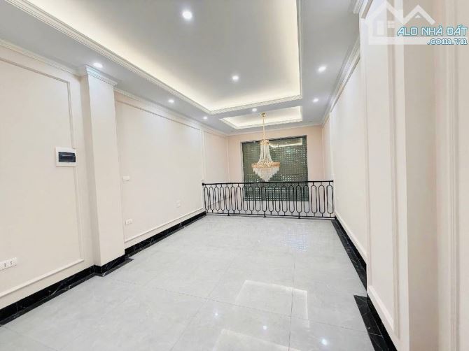 Bán nhà mặt phố Khương đình 50m 7 tầng thang máy kd sầm uất. Chỉ 23 tỷ - 2