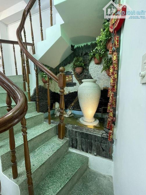 HẺM OTO TRÁNH TÔ HIẾN THÀNH -P.13- Q.10- DT: 57M2- 4 TẦNG- 10 TỶ 5 - 2