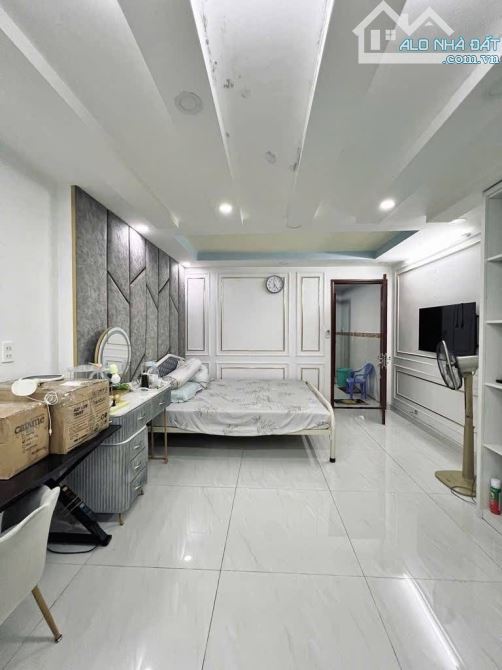 Bán nhà LÊ NIỆM 4Tầng, 5 x 18, Gấp bán chỉ 11Tỷ Nhỉnh - 2