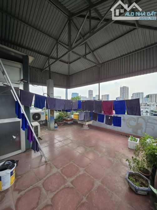 🎉🌹VỊ TRÍ ĐỈNH NÓC-TÒA NHÀ 8 TẦNG THANG MÁY-LÔ GÓC-NHÀ DÂN XÂY-1174 Đường Láng 50m x8Tầng - 2
