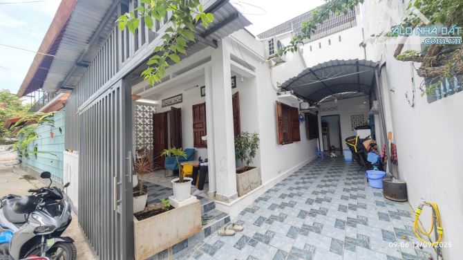 📌 BÁN ĐẤT TẶNG NHÀ CẤP 4 – CÁCH CHỢ VĨNH HẢI CHỈ VÀI BƯỚC CHÂN! - 2