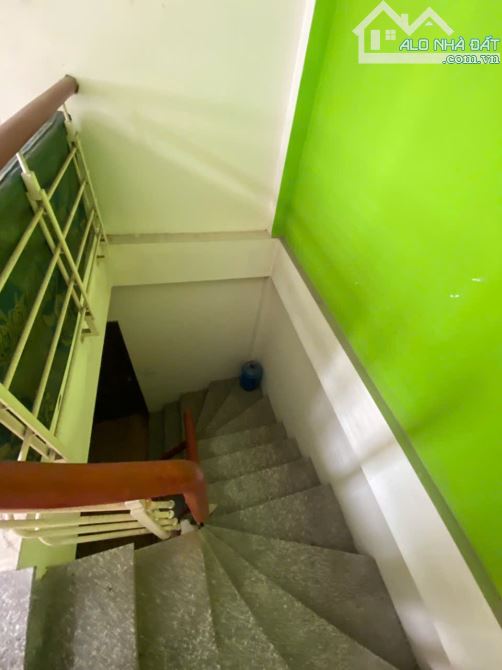 Cho thuê nhà ngõ 141 Giáp Nhị  50m2 x 4 tầng, 4 ngủ, 12 triệu - 2