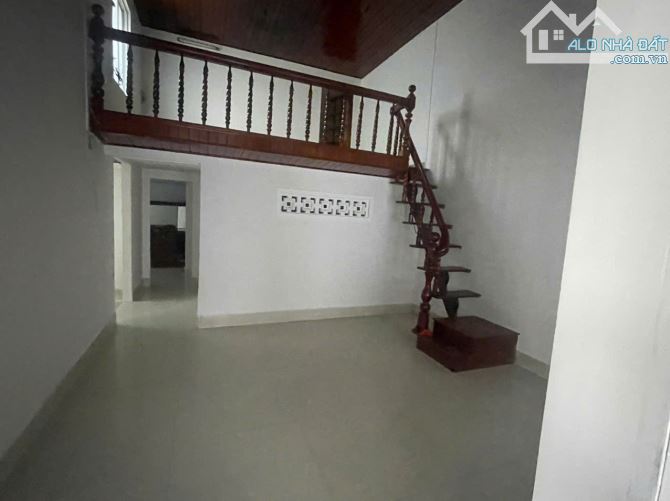 Bán Nhanh Nhà C4 gác lững Hải Châu Gần 80m Chỉ 5.9 tỷ. - 2