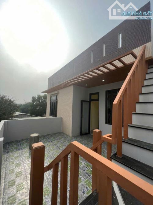 BÁN NHÀ BIỆT THỰ MINI GÓC 2 MẶT TIỀN 1T 1L SÂN THƯỢNG GẦN NGAY GX ĐÔNG VINH THUỘC XÃ HỐ NA - 2
