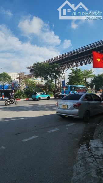 🏡 BÁN NHÀ LIỀN KỀ LỘC NINH – DIỆN TÍCH 67M² – PHÂN LÔ, VỈA HÈ RỘNG – GIÁ CHỈ 10.X TỶ - 2