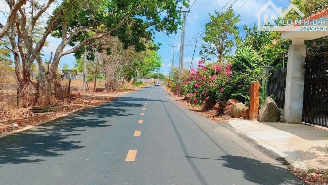 Chủ hạ giá 200tr Bán lô góc 2 mặt tiền thị trấn phước hải , tphcm - 2