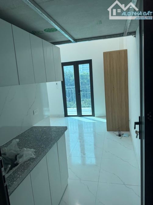 Bán CCMN Cổ Nhuế 50 m 5 tầng thang máy 9 phòng 11.3 tỷ thương lượng - 2