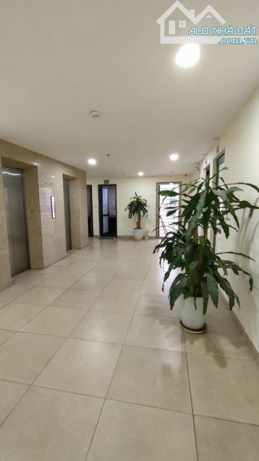 BÁN TÒA NHÀ 8 TẦNG LẠC LONG QUÂN, 290M2, 2 MẶT ĐƯỜNG TRƯỚC SAU RẺ NHẤT TÂY HỒ - 2