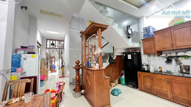 NP621  BÁN NHÀ 1 LẦU 1 TRỆT MẶT TIỀN BUÔN BÁN GẦN CHỢ LÊ NIN KP6 P. TÂN BIÊN - 2