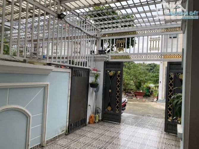 NGỘP BANK Nhà 2 tầng đường THẠNH XUÂN 40, phường THẠNH XUÂN, Q12,Dt 120 m²(7x17).Hẻm 8m - 2