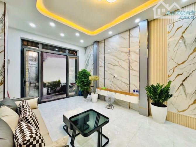 Nhà Nguyễn Oanh  Full Nội Thất Cao CấpThiết Kế Bắt Mắt  Xách Vali Ở Ngay - 2