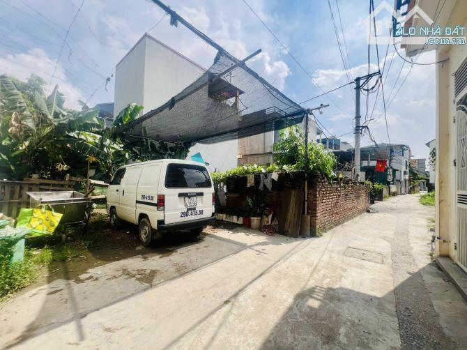 Bán đất đối diện Vinhomes Cổ Loa 73m2 lô góc ba thoáng ô tô vào đất 6.3 tỷ - 2