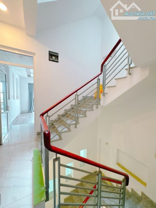 BÌNH THẠNH HXH VÀO NHÀ 94M2, 4 TẦNG TUYỆT ĐẸP, HƠN 12 TỶ THƯƠNG LƯỢNG. - 2